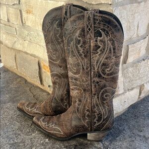 Ariat Distressed Leather Boots woman’s 10 brown tall western cowboy rustic